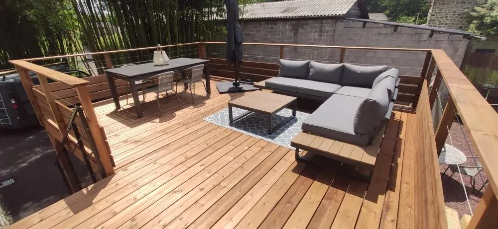Terrasse bois sur poteaux Malemort