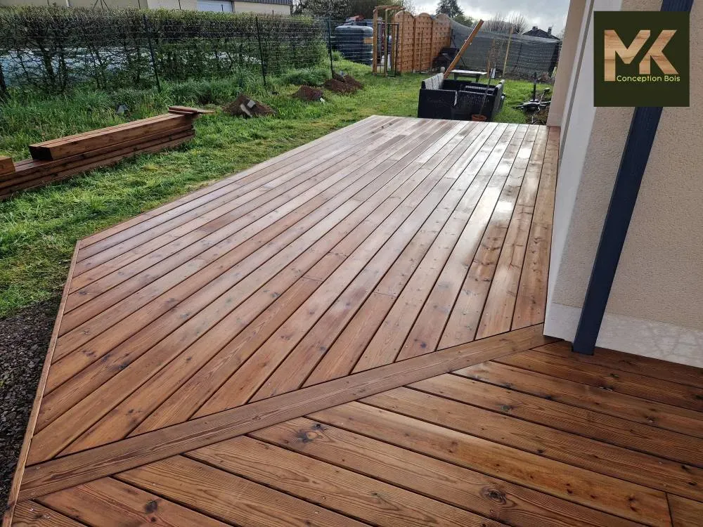 terrasse-bois-saint-hilaire-peyroux-3